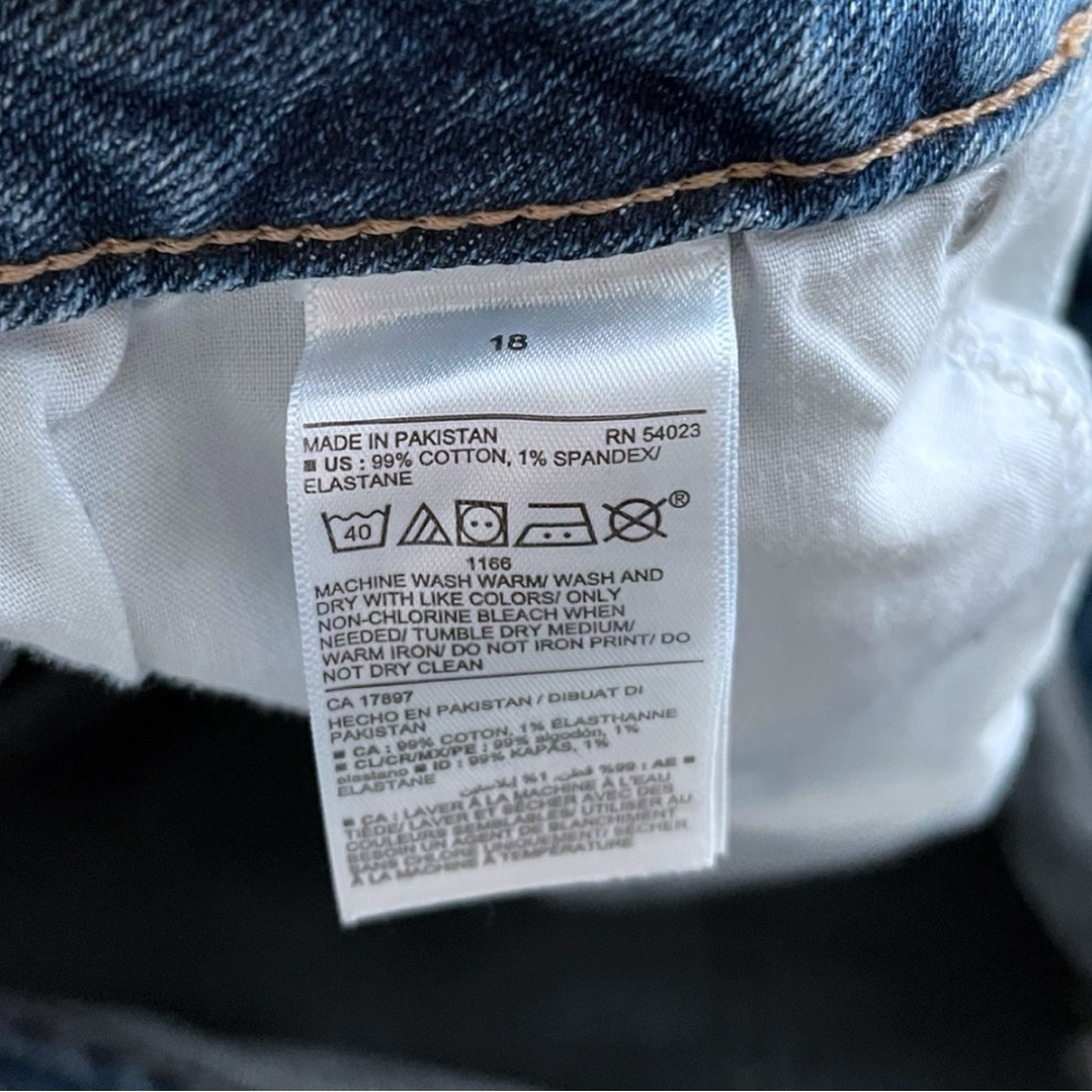 Old Navy O.G. Straight Leg Medium Blue Wash Mom Jeans High Rise Ankle size 18 - Picture 7 of 7